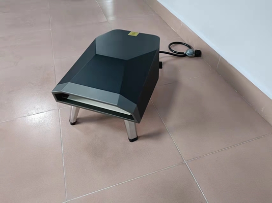Grand four à gaz en acier inoxydable avec porte amovible